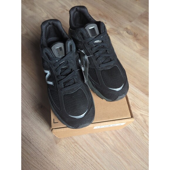 New Balance 990 v5 Black Womens 12 D Wide EU 44 - Picture 3 of 12